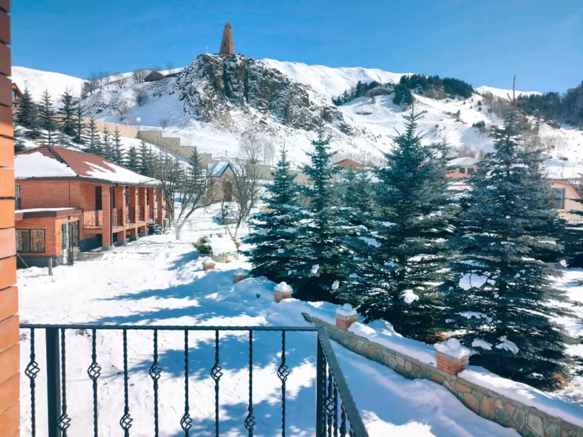 Vardisubani Villa Kazbegi Εξωτερικό φωτογραφία