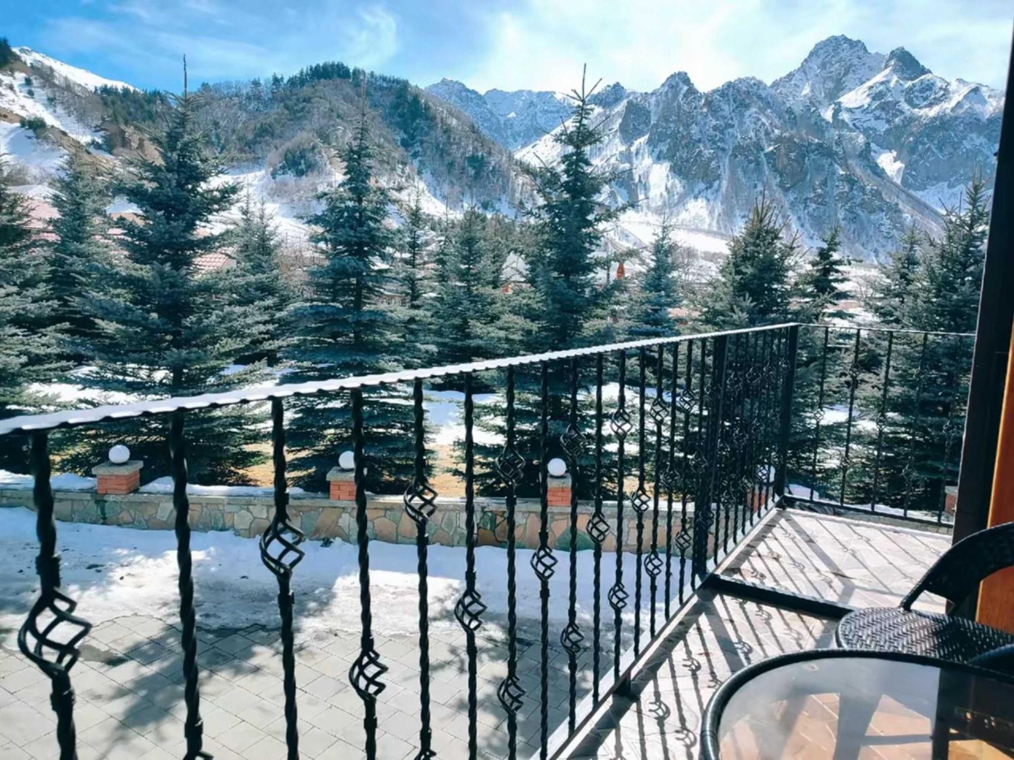 Vardisubani Villa Kazbegi Εξωτερικό φωτογραφία