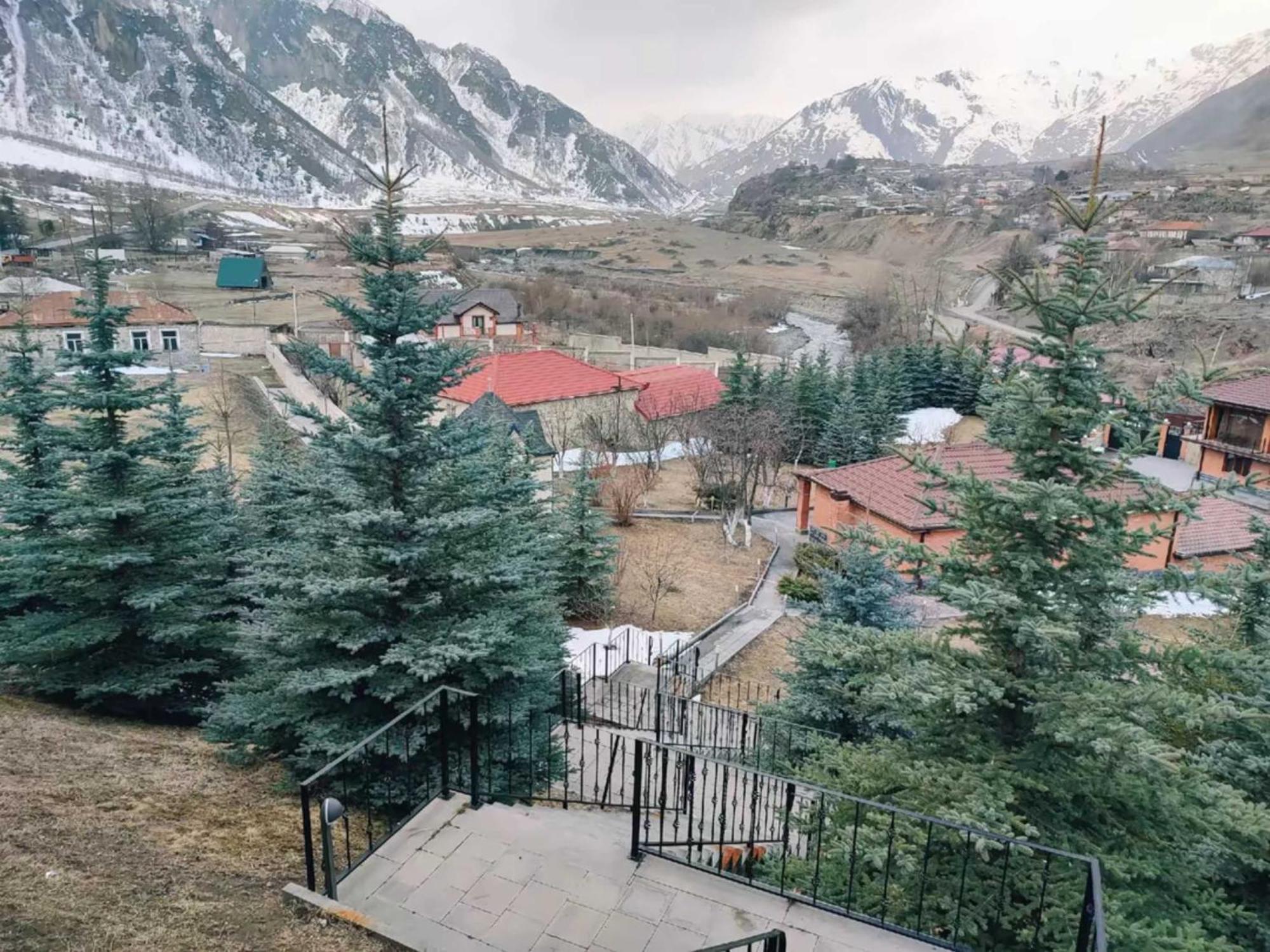Vardisubani Villa Kazbegi Εξωτερικό φωτογραφία
