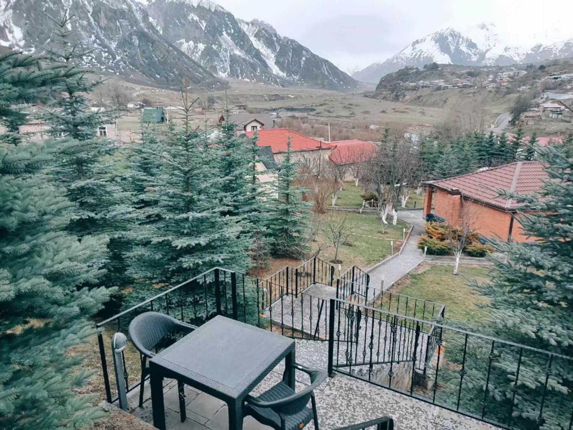 Vardisubani Villa Kazbegi Εξωτερικό φωτογραφία