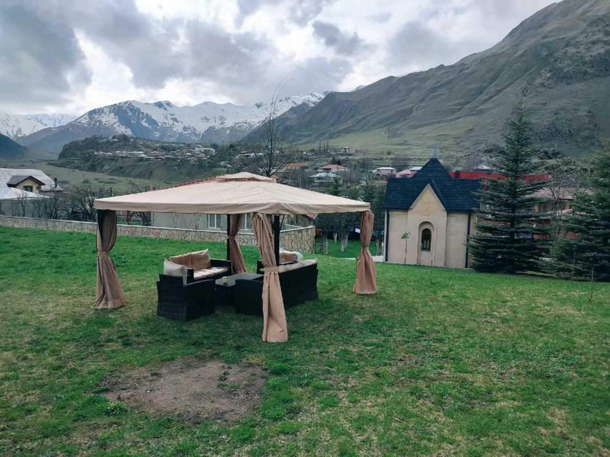 Vardisubani Villa Kazbegi Εξωτερικό φωτογραφία
